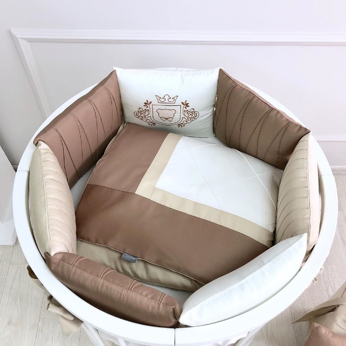 set lenjerie cu baldachin